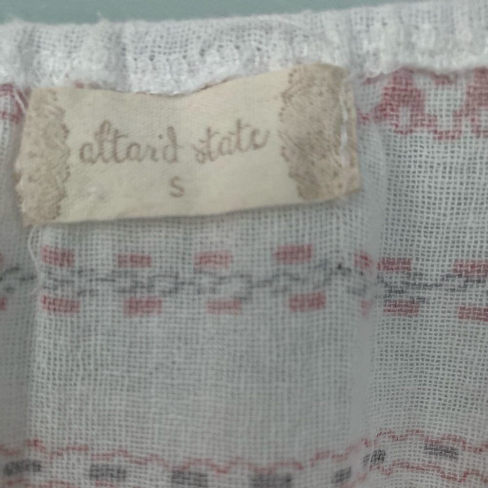 altar’d state Size S Flowy Blouse - Picture 3 of 6